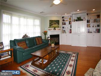 1046 Millbrook Road Berwyn, PA 19312 - Photo 3 of 6 Living Room