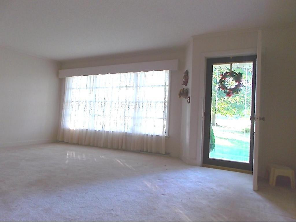 3704 Bass Mountain Road Graham, NC 27253 - Photo 3 of 22 Gallery Image 3