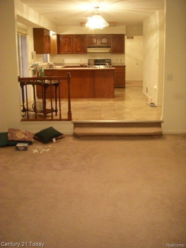 21414 Ruth Street Farmington, MI 48336 - Photo 8 of 21 kitchen fr family