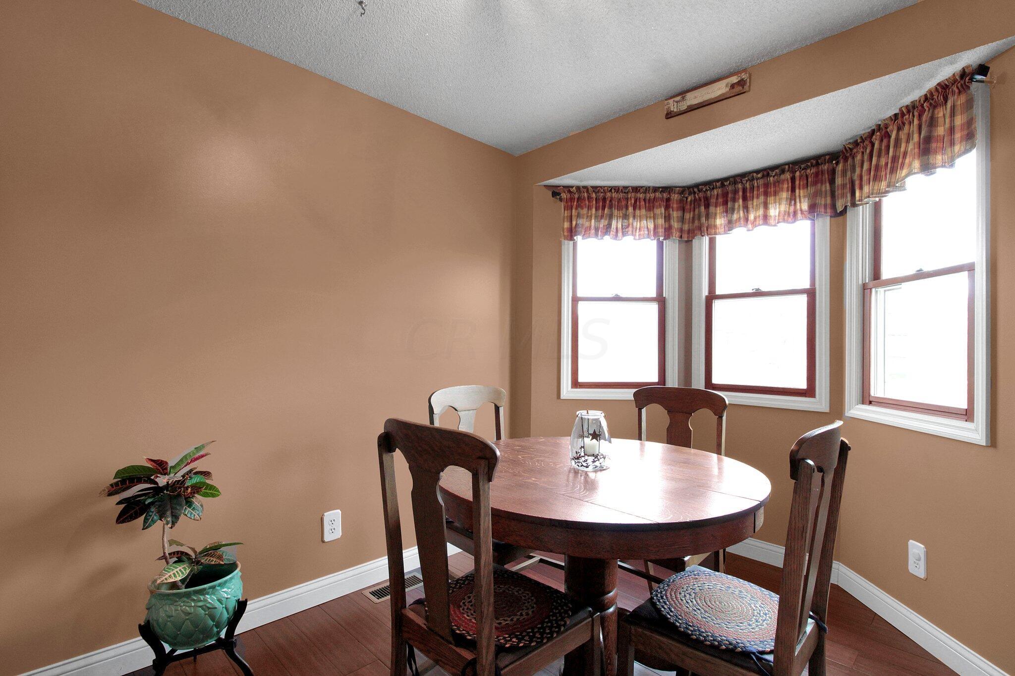 321 Mae Street Logan, OH 43138 - Photo 10 of 38 10-web-or-mls-321-mae-st