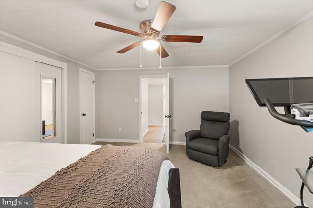 $1,220,000 | 6754 26th Street North, Arlington, VA 22213