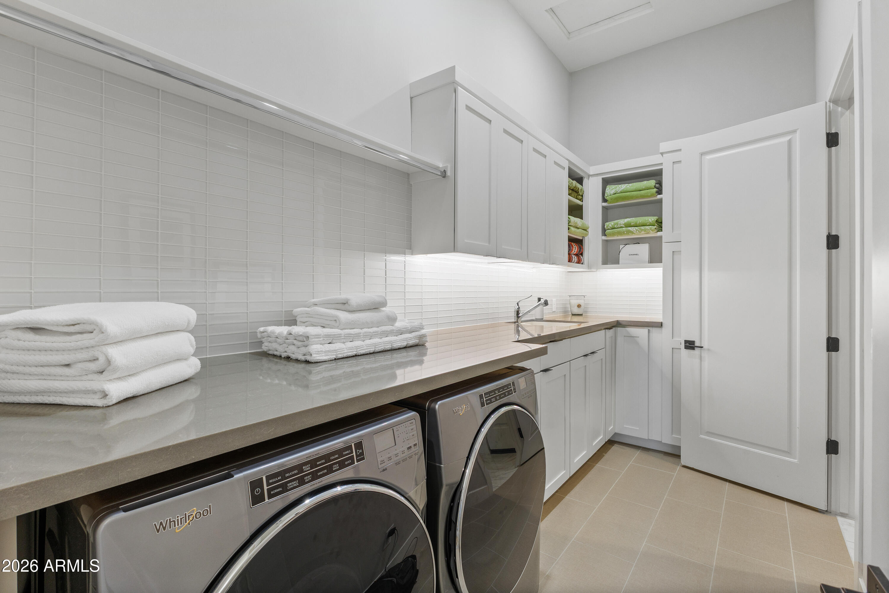 28412 North Summit Springs Road Rio Verde, AZ 85263 - Photo 49 of 95 28412 N Summit Springs Rd-59