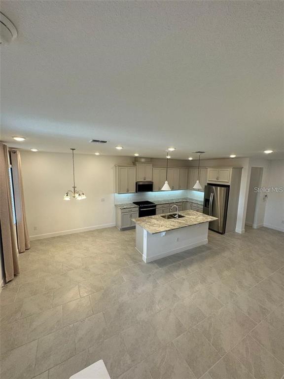 7404 Estuary Lk Loop Kissimmee, FL 34747 - Photo 4 of 21