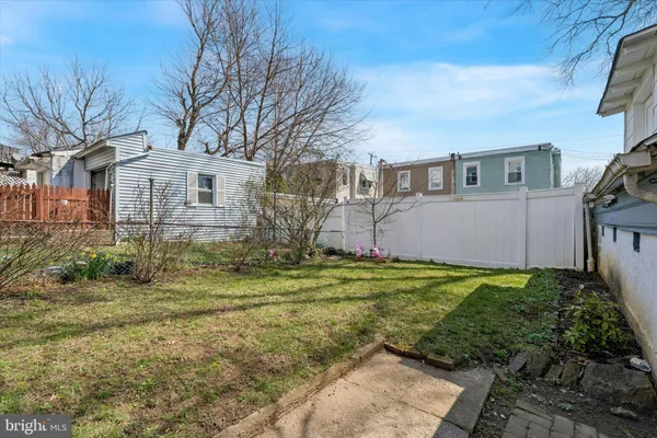 $290,000 | 3834 Crest Drexel Hill, Drexel Hill, PA 19026