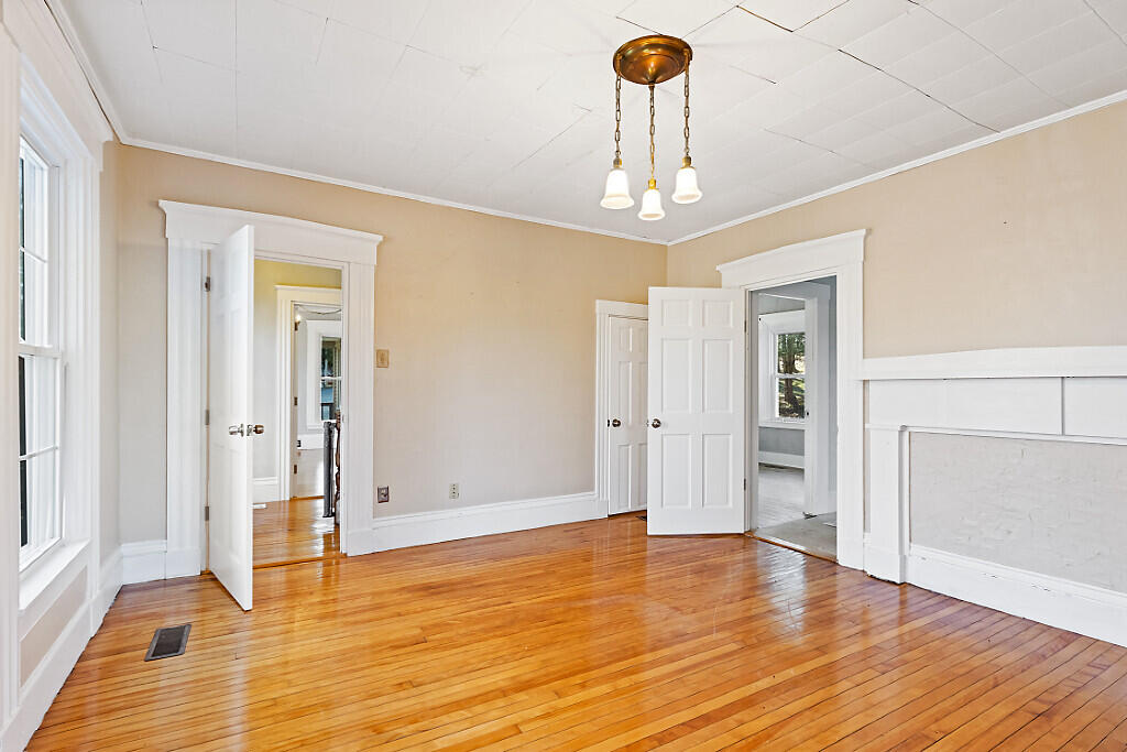 247 Winthrop Center Road Winthrop, ME 04364 - Photo 15 of 42 Great room