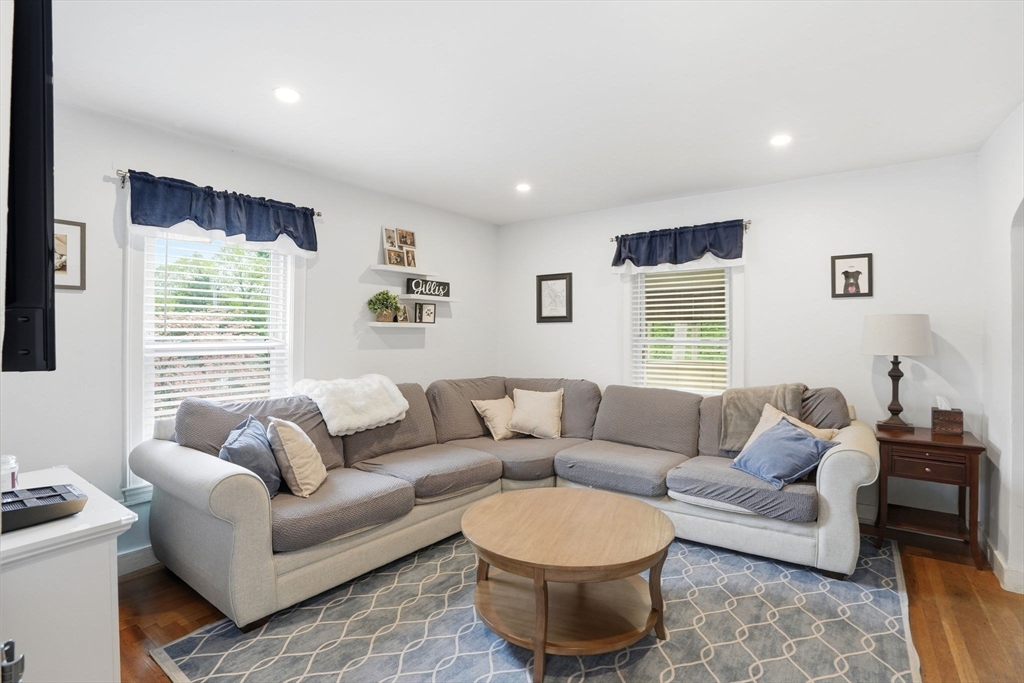 80 Kensington Road Weymouth, MA 02188 - Photo 6 of 30