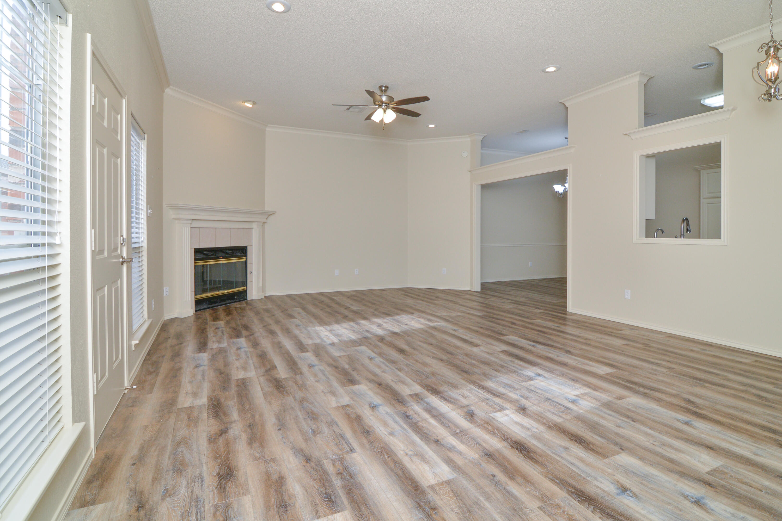 5511 65th Street Lubbock, TX 79424 - Photo 5 of 50 5511 65th-5