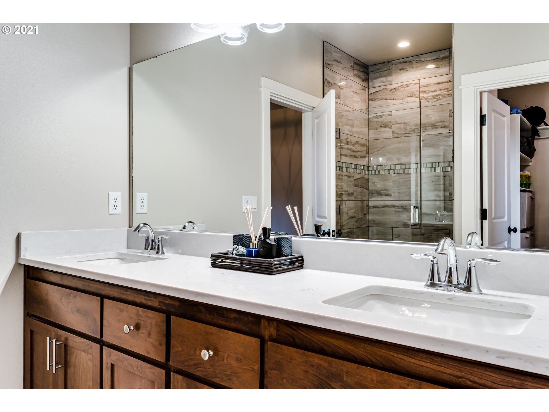 4196 Stellar Way Springfield, OR 97478 - Photo 17 of 32