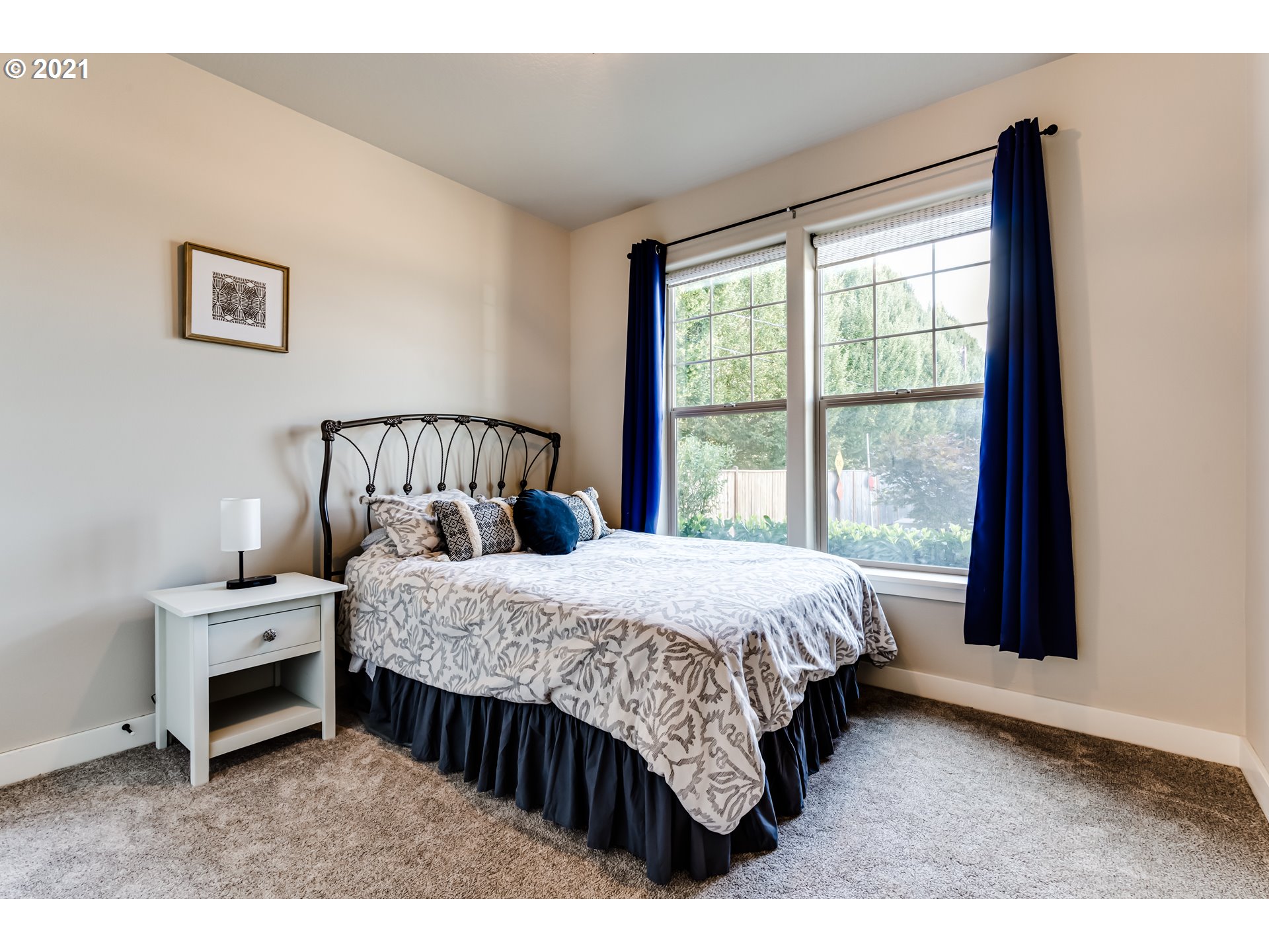 4196 Stellar Way Springfield, OR 97478 - Photo 21 of 32