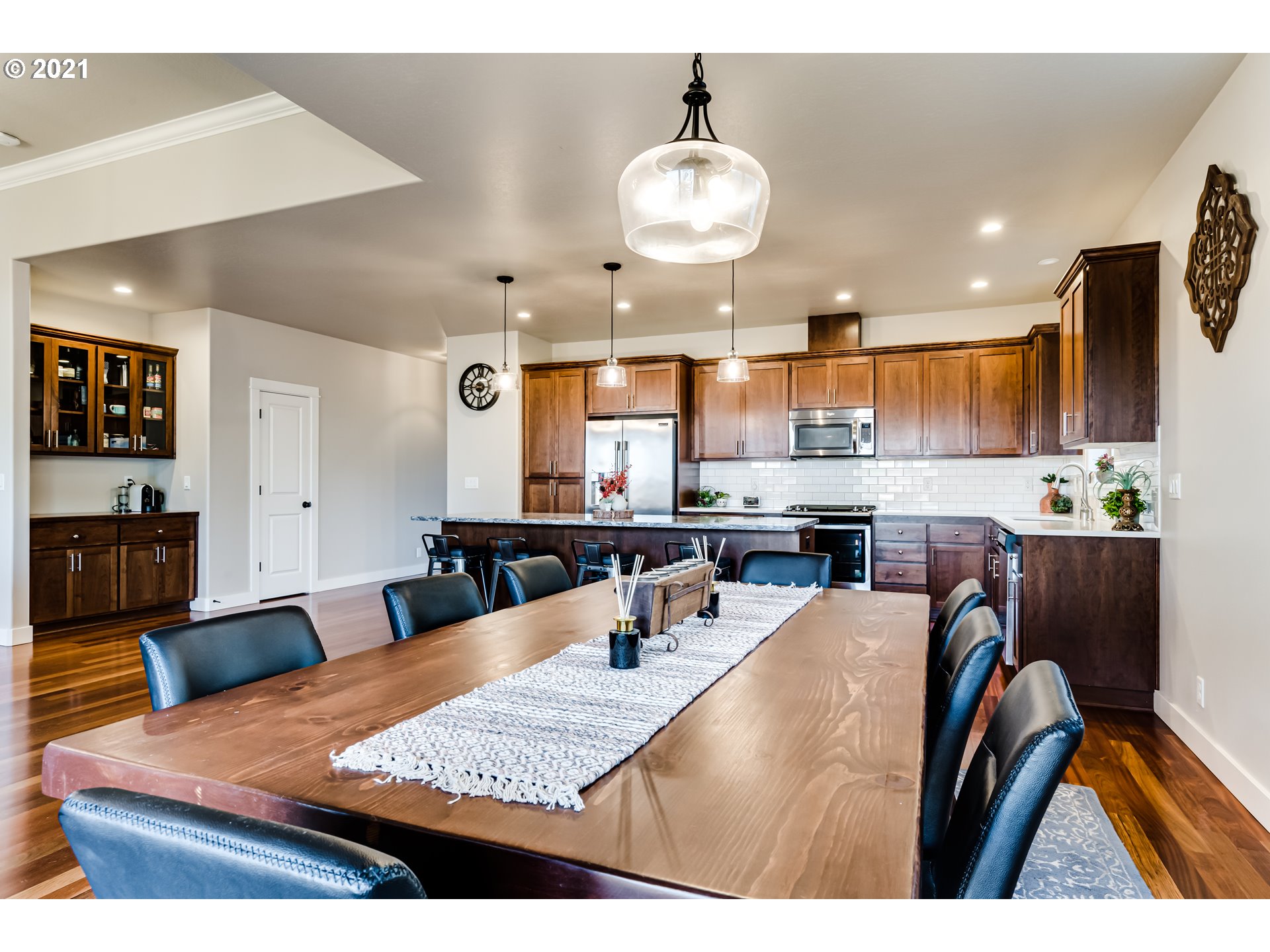 4196 Stellar Way Springfield, OR 97478 - Photo 10 of 32