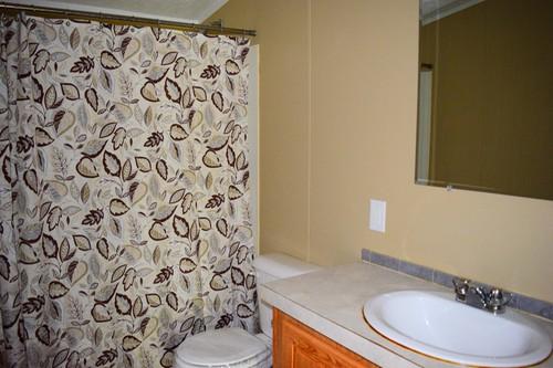 901 Annadell Road Pioneer, TN 37847 - Photo 14 of 14 901 annadel road bathroom 2