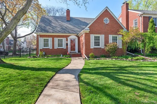 $595,000 | 24540 Emerson Street, Dearborn, MI 48124