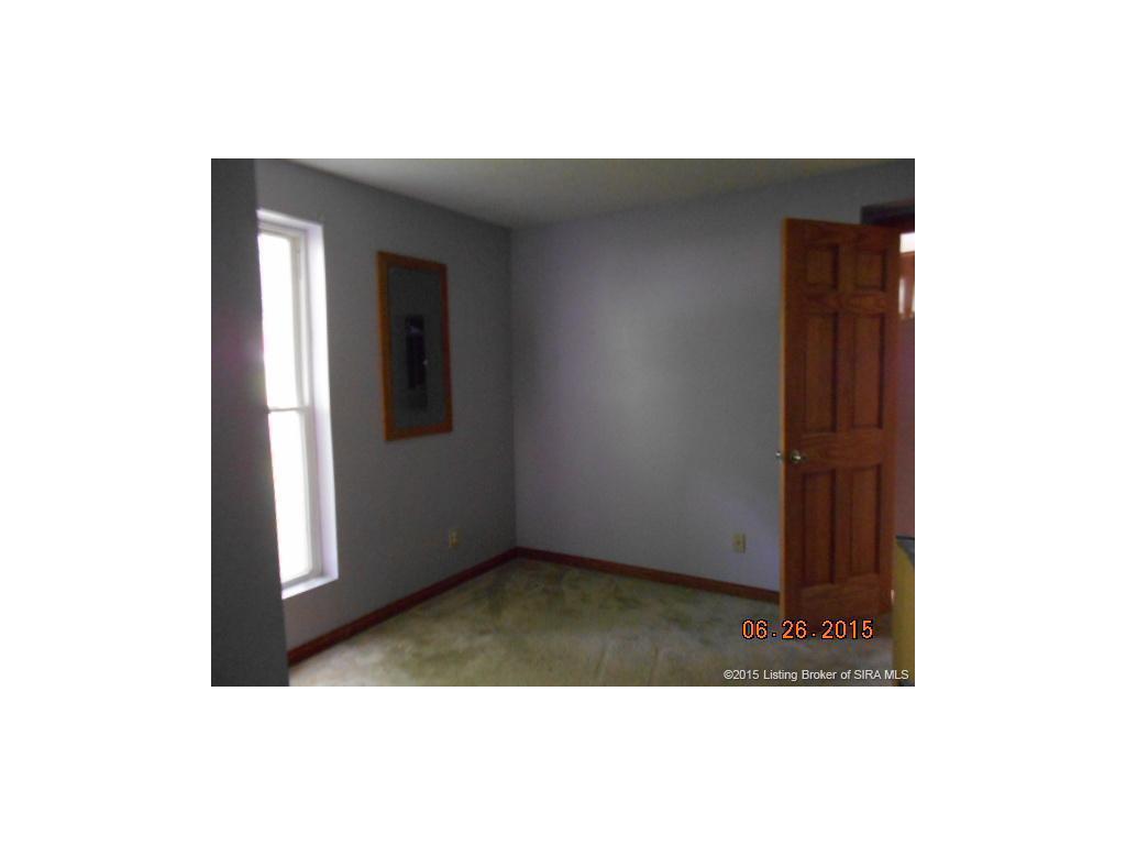 529 North Maple Street Corydon, IN 47112 - Photo 9 of 11 Gallery Image 9