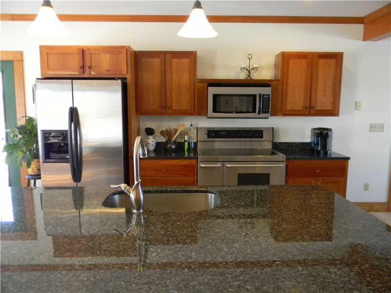 18 Stream Road Winterport, ME 04496 - Photo 8 of 25 Kitchen. Natural granite counter...