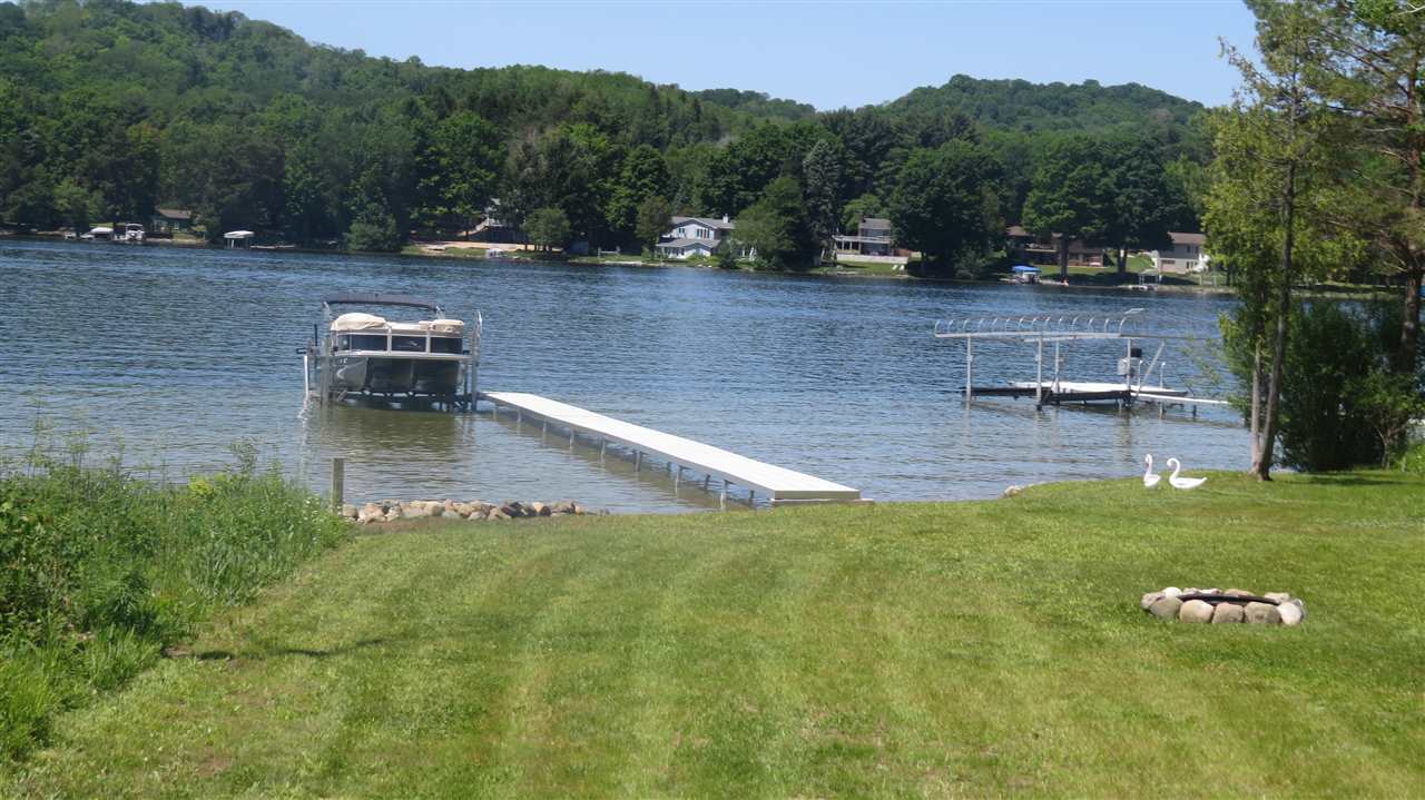 495 North Intermediate Lake Road Central Lake, MI 49622 - Photo 27 of 33 1864199-26.JPG