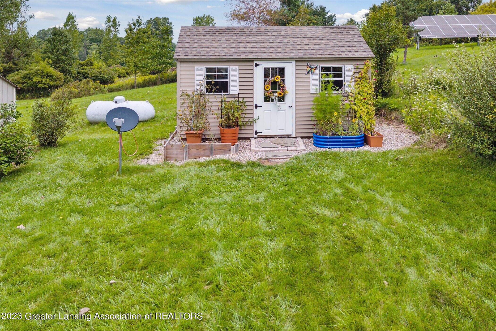3446 Lehman Road Dewitt, MI 48820 - Photo 47 of 66 47-3446-Lehman-Rd-DeWitt-MI-48820-Window
