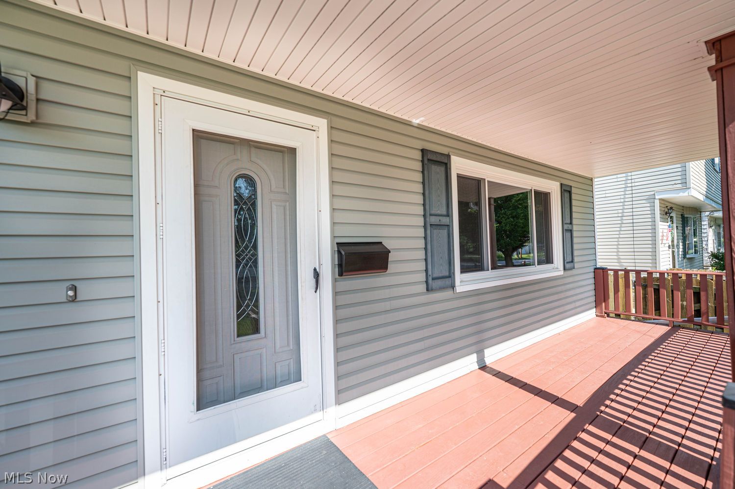 916 Center Road Eastlake, OH 44095 - Photo 2 of 39 Classic entrance way and awesome, relaxing front porch