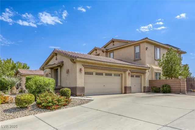 $1,399,900 | 7516 Via Fiorentino Street, Las Vegas, NV 89131