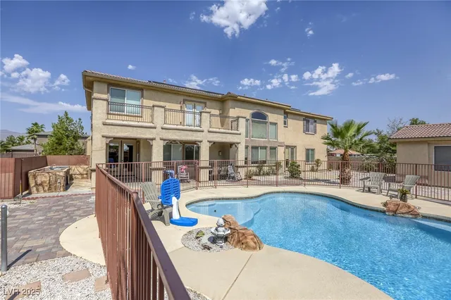 $1,399,900 | 7516 Via Fiorentino Street, Las Vegas, NV 89131