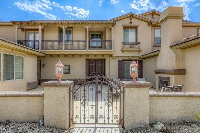 $1,399,900 | 7516 Via Fiorentino Street, Las Vegas, NV 89131