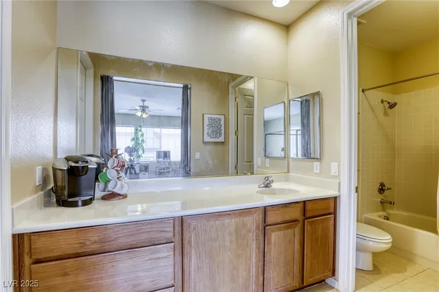 $1,399,900 | 7516 Via Fiorentino Street, Las Vegas, NV 89131