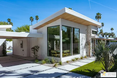 $2,320,000 | 1956 East Park Drive, Palm Springs, CA 92262