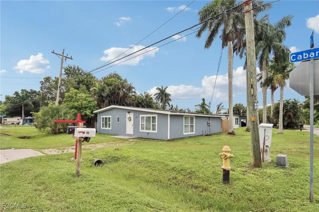 $289,900 | 89 Cabana Avenue, North Fort Myers, FL 33903