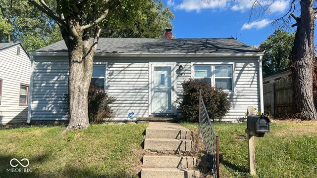 $147,500 | 141 North 6th Avenue, Beech Grove, IN 46107