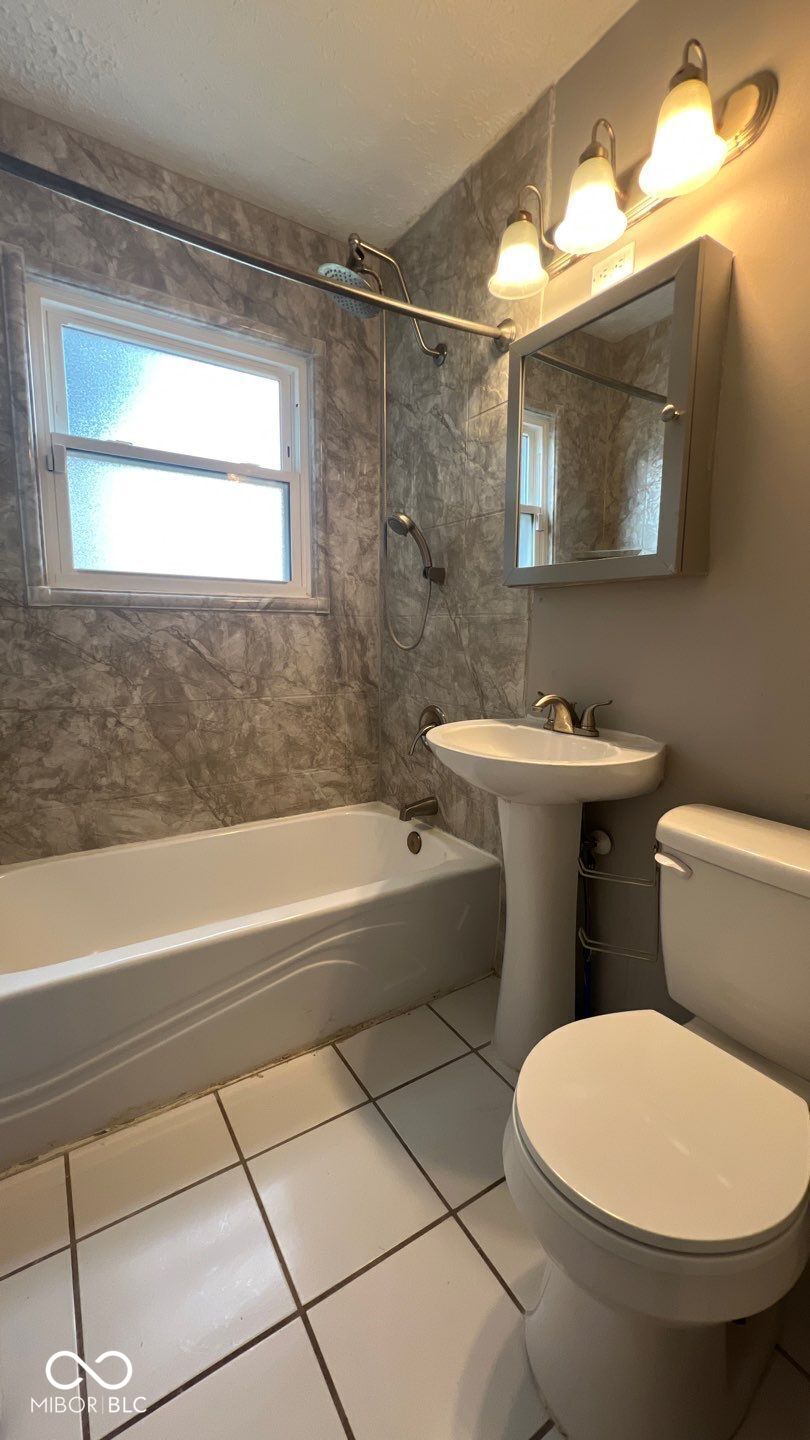 141 North 6th Avenue Beech Grove, IN 46107 - Photo 8 of 12