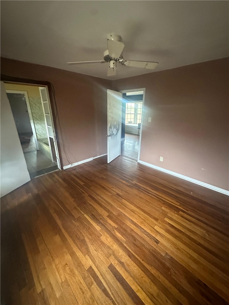 115 Ryan Refugio, TX 78377 - Photo 8 of 18