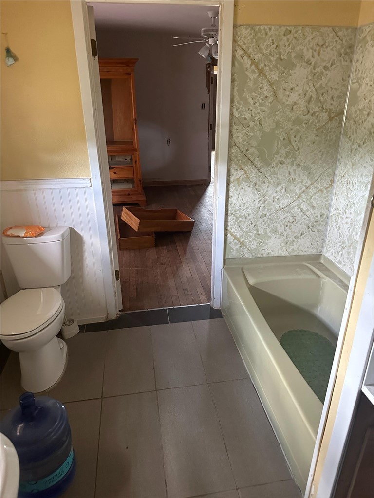 115 Ryan Refugio, TX 78377 - Photo 10 of 18