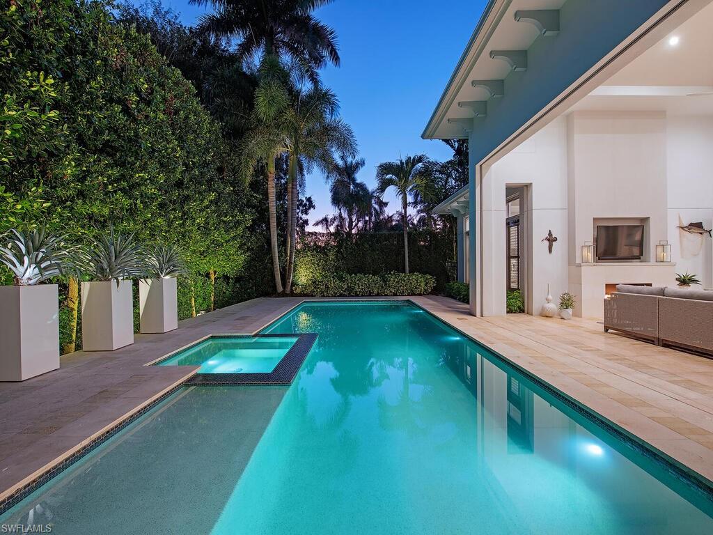 452 Putter Point Drive Naples, FL 34103 - Photo 24 of 28