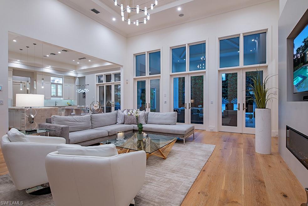 452 Putter Point Drive Naples, FL 34103 - Photo 8 of 28