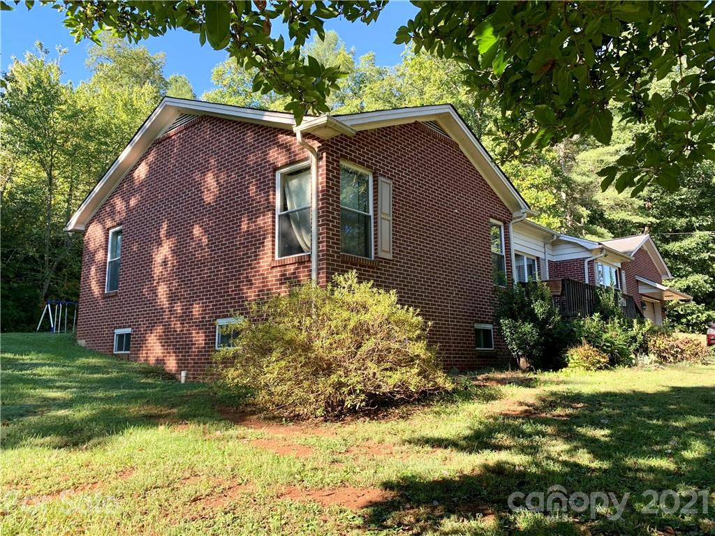 3144 River Road Morganton, NC 28655 - Photo 2 of 12 Gallery Image 2