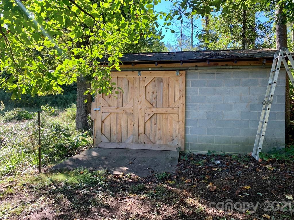 3144 River Road Morganton, NC 28655 - Photo 6 of 12 Gallery Image 6
