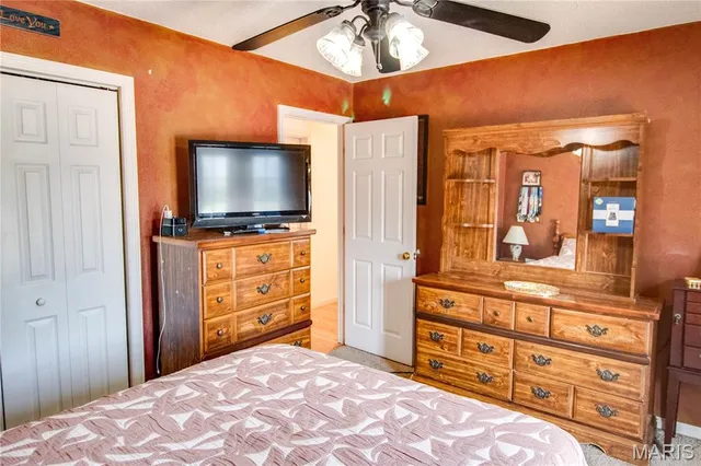 $249,000 | 104 Chouteau Trace Parkway, Granite City, IL 62040