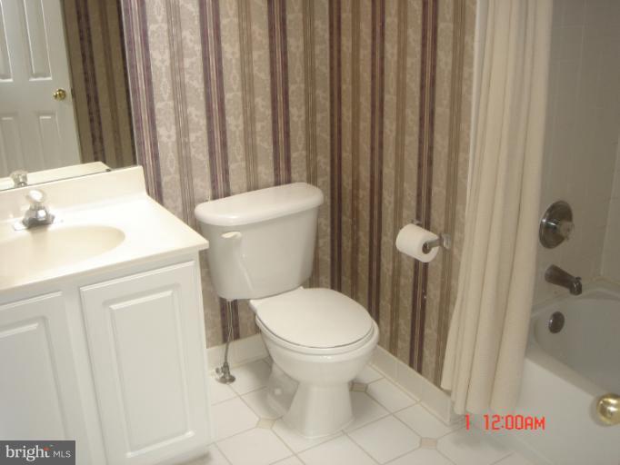 600 Glen Echo Road Frederick, MD 21703 - Photo 3 of 16 Bath