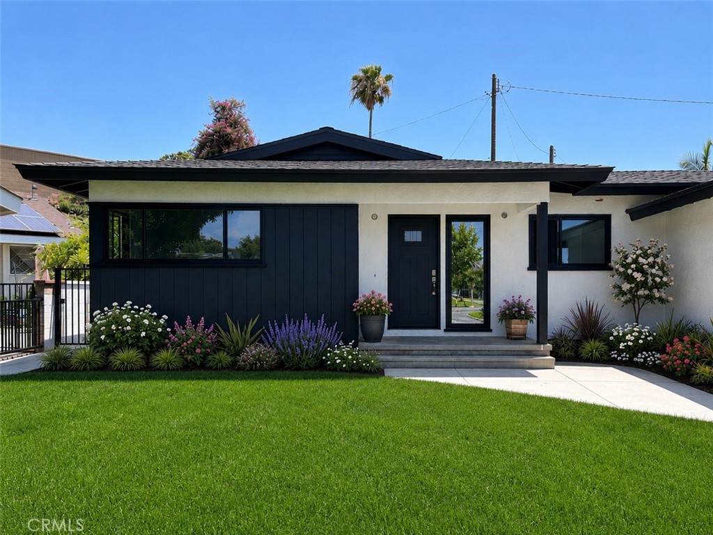 1814 North Studebaker Road Long Beach, CA 90815 - Photo 1 of 32 PLANT ARE AI