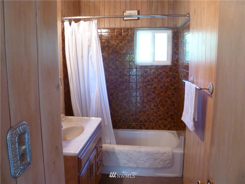 6694 Guemes Island Road Anacortes, WA 98221 - Photo 18 of 25 Gallery Image 18