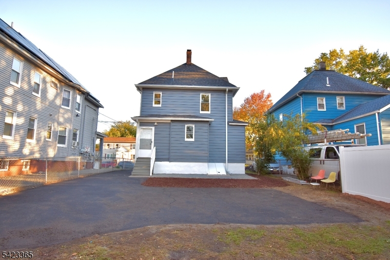 1222 West 3rd Street Plainfield, NJ 07063 - Photo 31 of 32