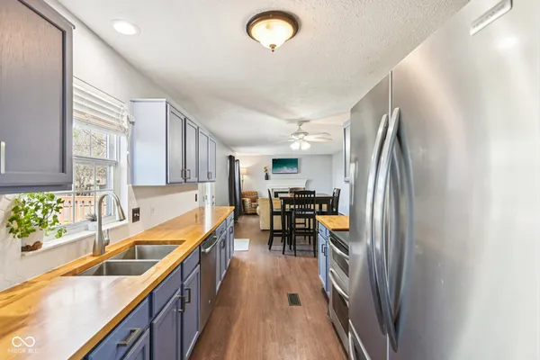 $389,900 | 12472 Traverse Place, Fishers, IN 46038