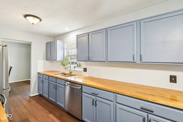 $389,900 | 12472 Traverse Place, Fishers, IN 46038
