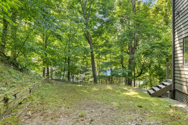 $1,185,000 | 2312 Maksaba Trail, Holland, MI 49423