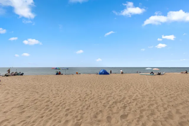 $1,185,000 | 2312 Maksaba Trail, Holland, MI 49423