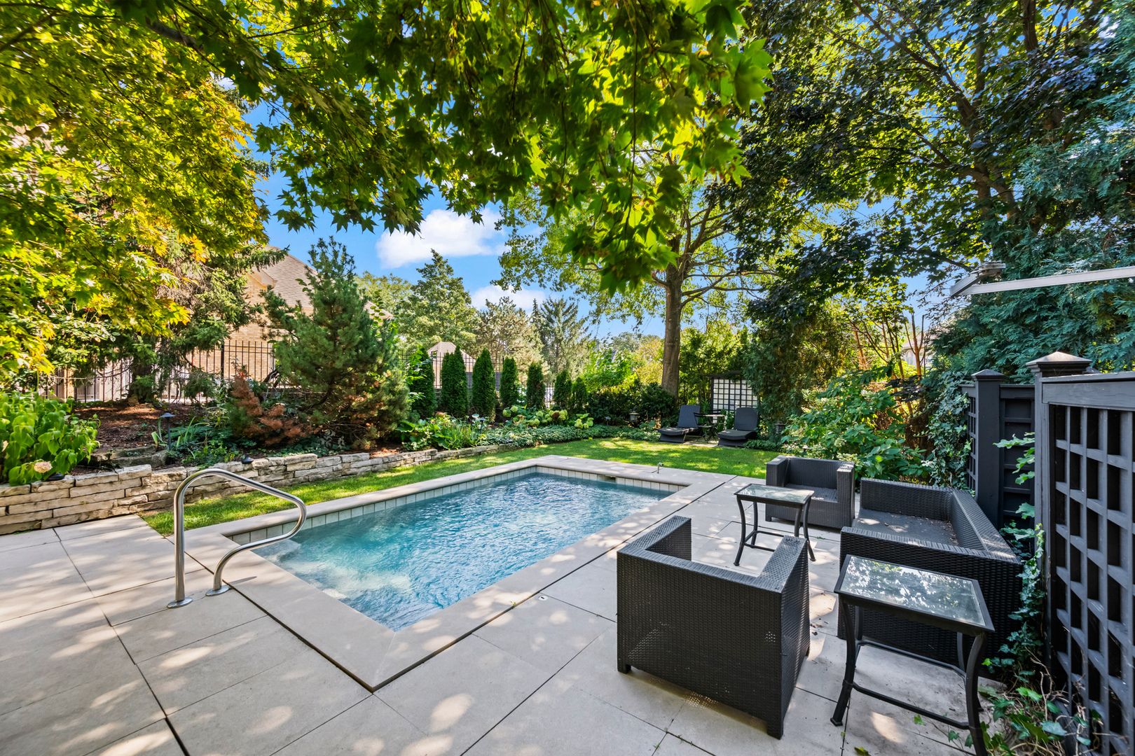 1380 Prestwick Lane Itasca, IL 60143 - Photo 38 of 45 a view of a backyard with swimming pool