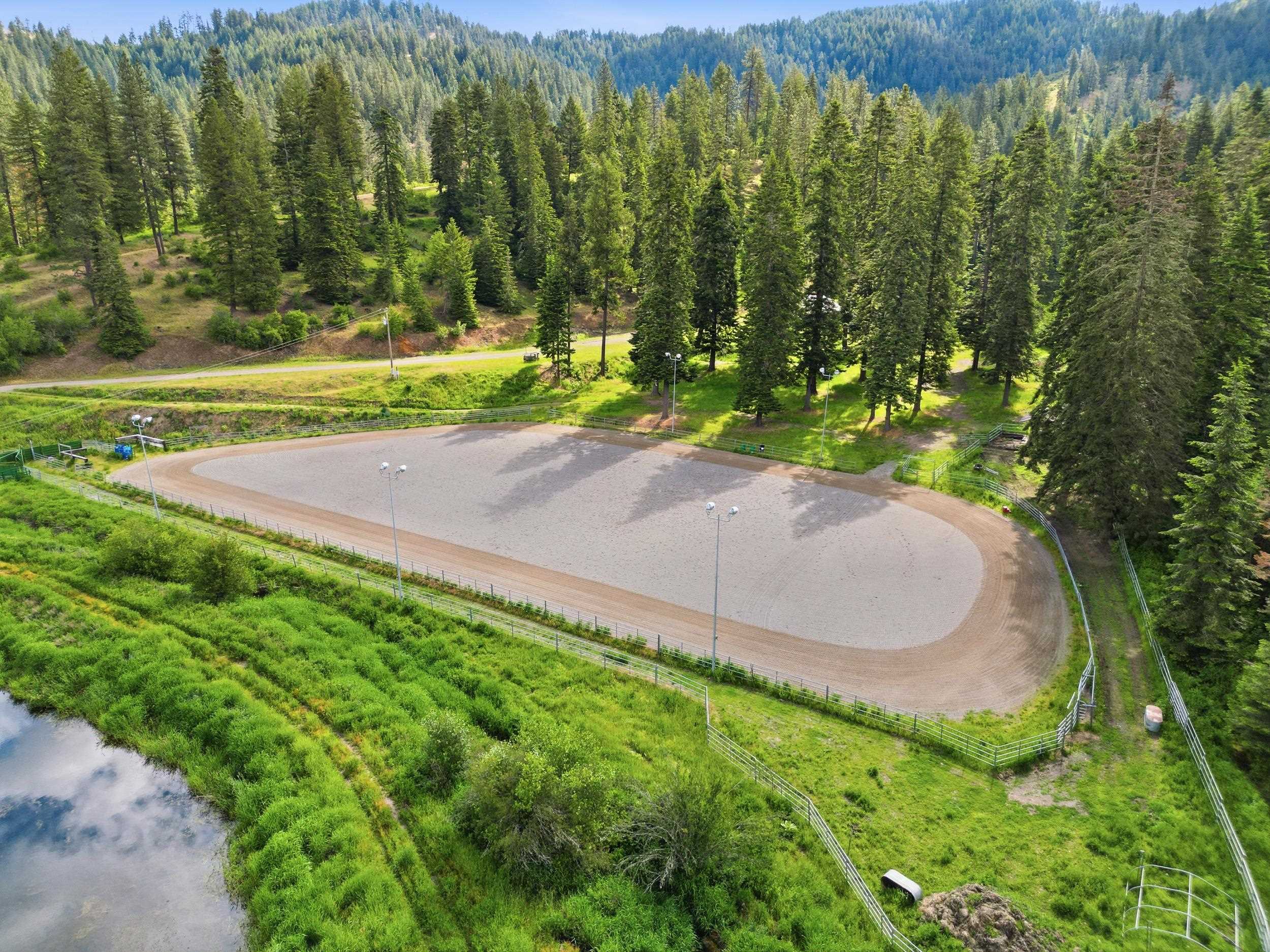 8850 East Fernan Lake Road Coeur D'Alene, ID 83814 - Photo 5 of 46