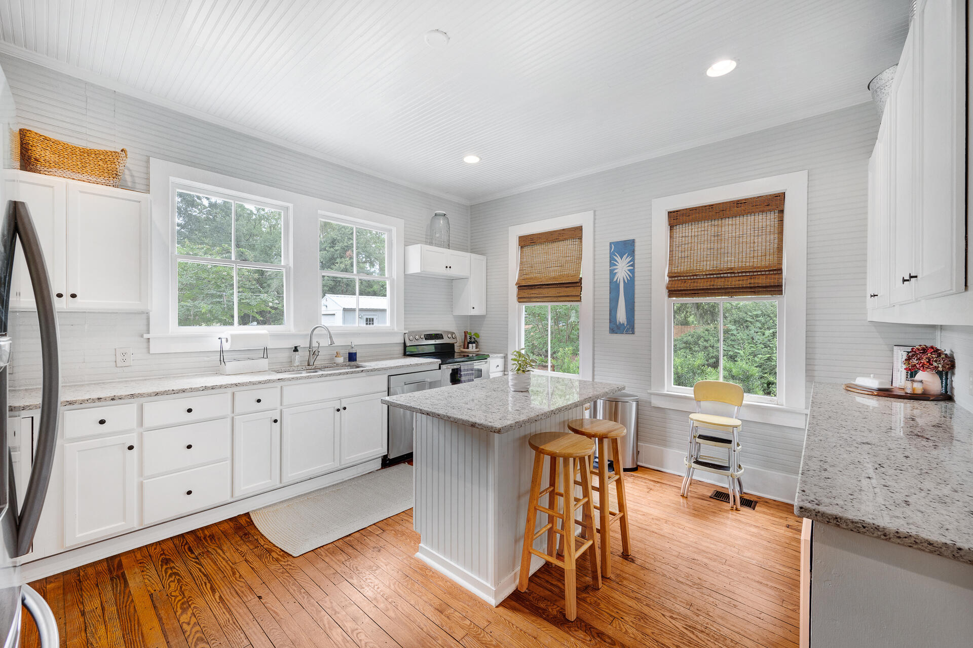 6120 Martin Street Ravenel, SC 29470 - Photo 14 of 41 6120Martin-14