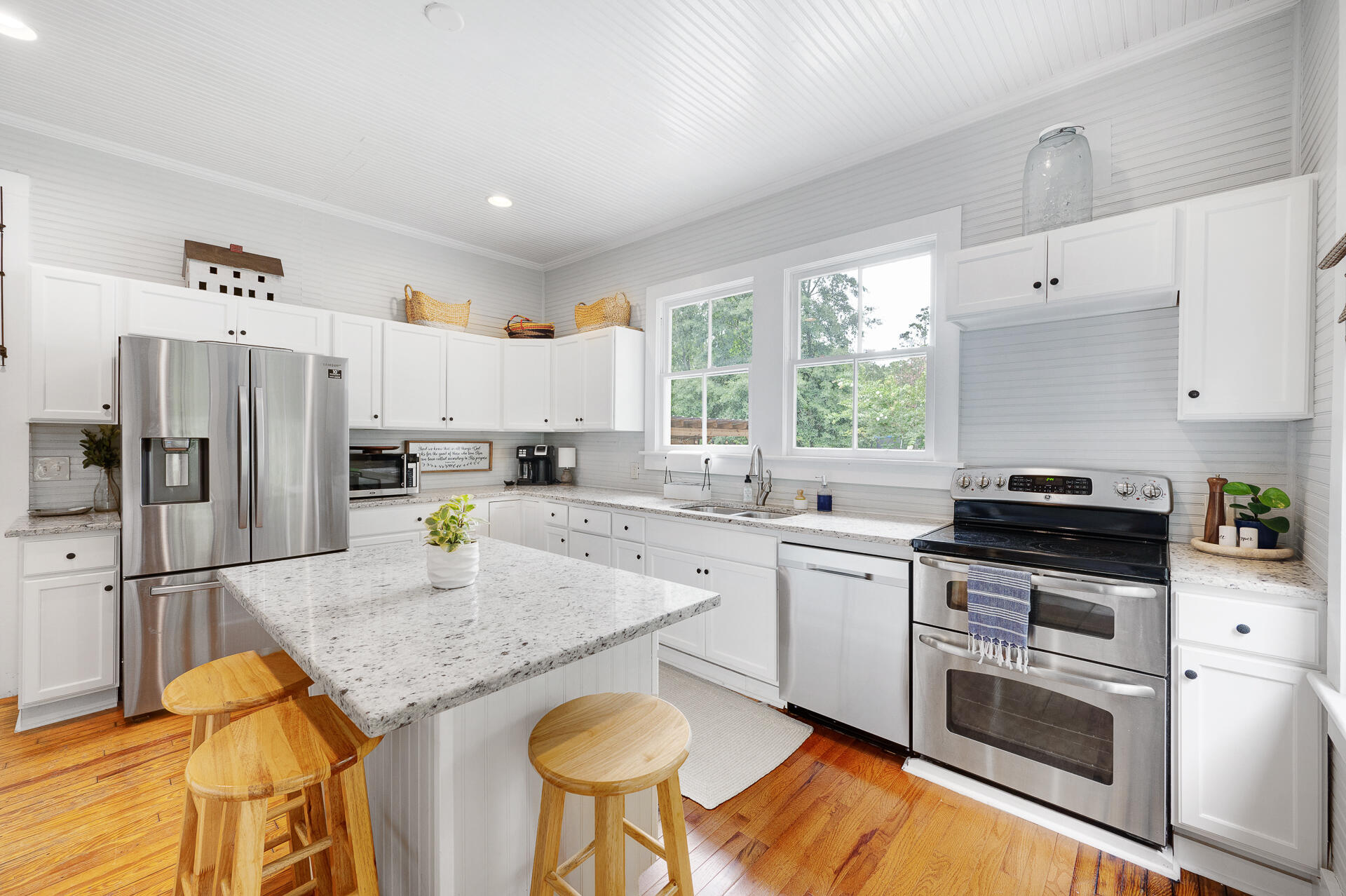 6120 Martin Street Ravenel, SC 29470 - Photo 15 of 41 6120Martin-15