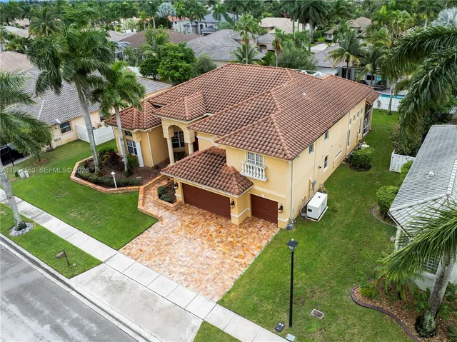 $1,250,000 | Pembroke Falls, Pembroke Pines, FL 33028