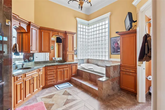 $1,250,000 | Pembroke Falls, Pembroke Pines, FL 33028